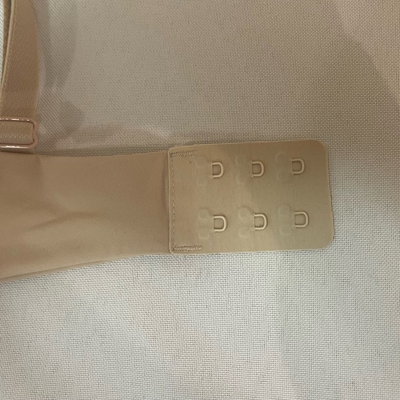 38 DD La Senza Seamless Tan Underwire Bra - Picture 2 of 5